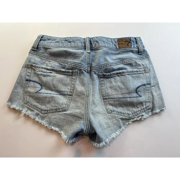 American Eagle Hi-Rise Festival Shorts Womens 4 Blue Denim Distressed Casual - Picture 2 of 9